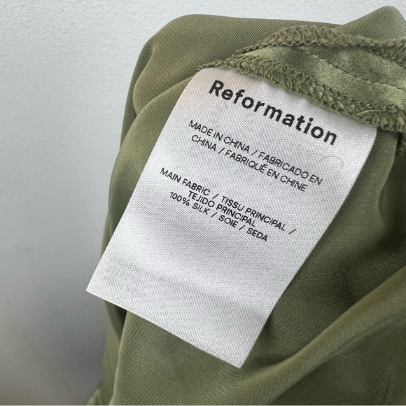 NEW Reformation Annika Silk Top - Picture 6 of 7